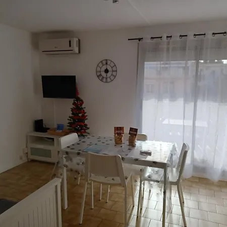 Apartment Appart. 500m Plages Des Sablettes La Seyne-sur-Mer